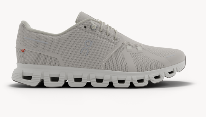 ショップ Onシューズ クラウド6 パール/ホワイト【ウィメンズ】 | 整足院